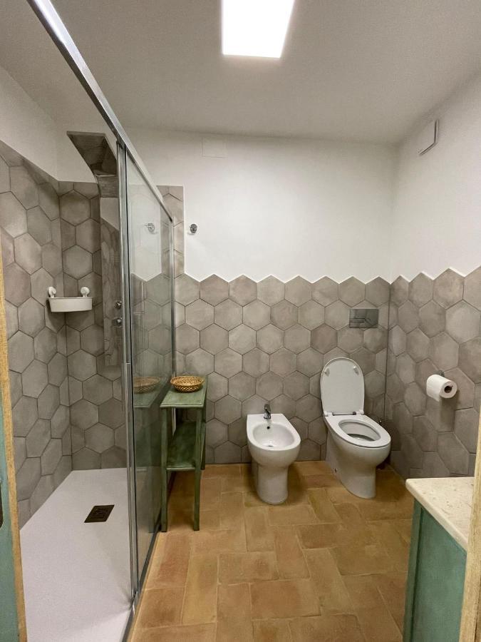 Casa La Rosa Apartment กุบบีโอ ภายนอก รูปภาพ
