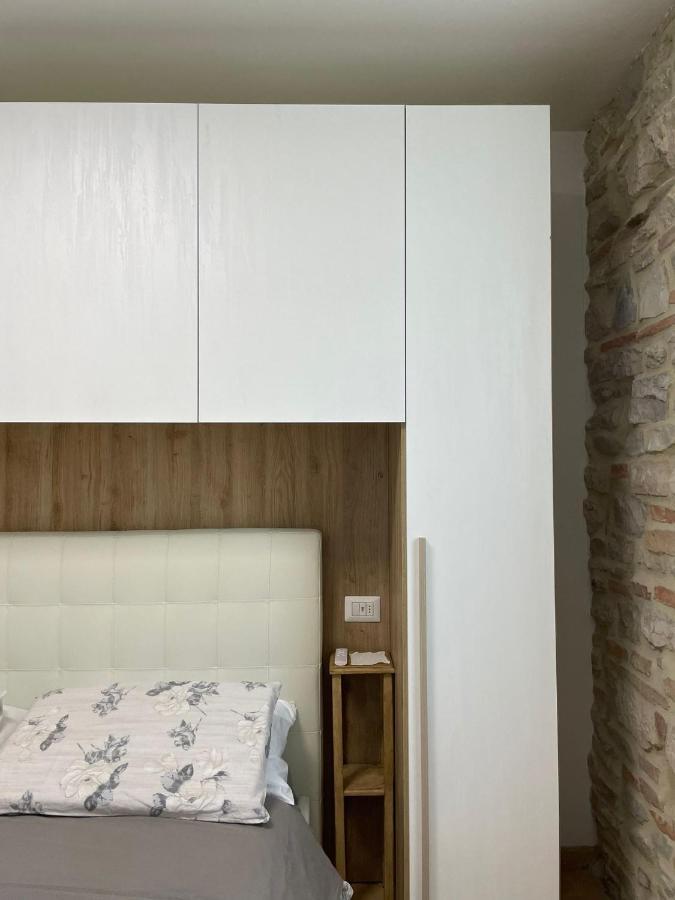 Casa La Rosa Apartment กุบบีโอ ภายนอก รูปภาพ